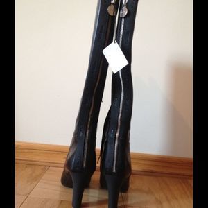 Brand new boots, GEOX